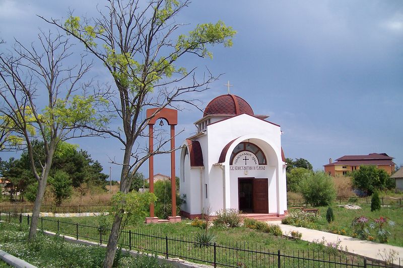 Kamen Bryag chapel cliffs coast